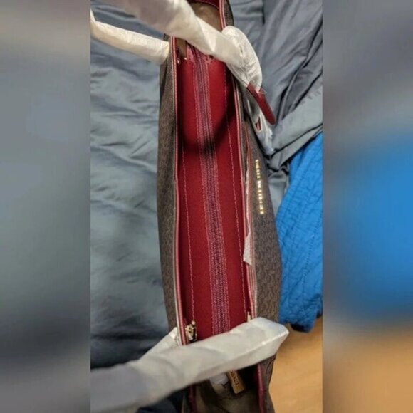 MICHAEL KORS LARGE X CHAIN LOGO SHOULDER BAG DARK CHERRY COLOR (NWT) - Picture 6 of 10